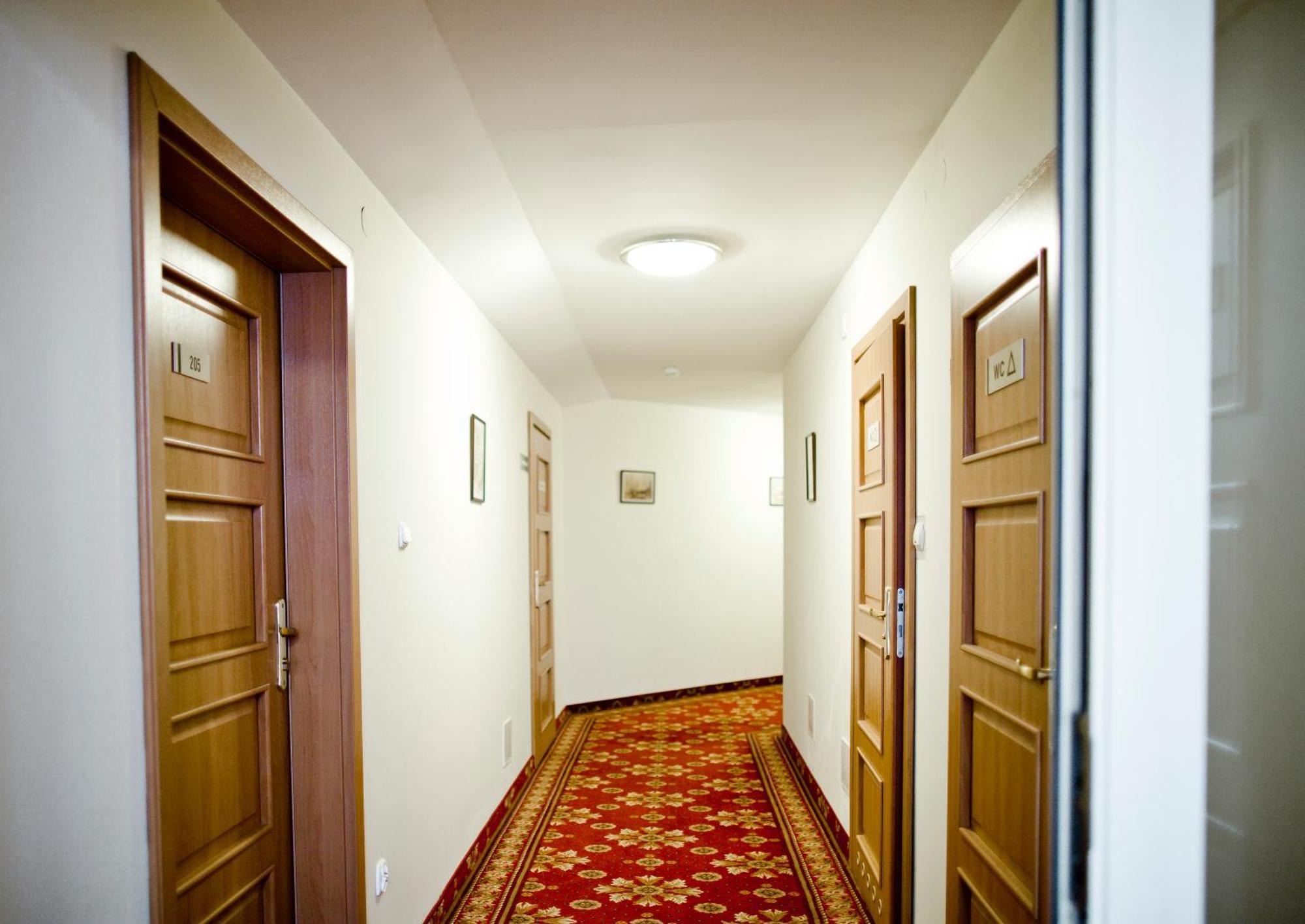 Hotel Relaks Wola Ducka Luaran gambar
