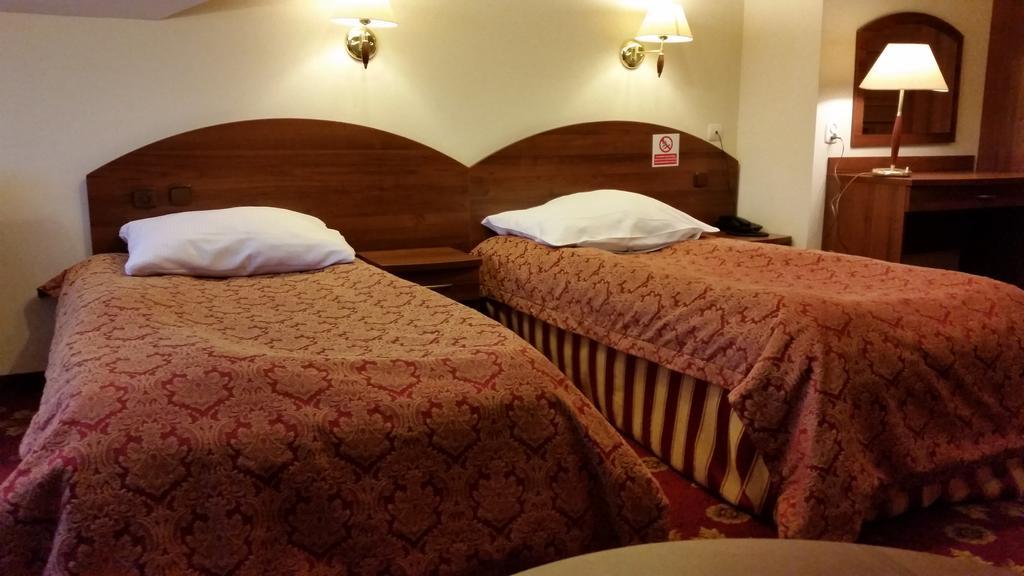 Hotel Relaks Wola Ducka Luaran gambar