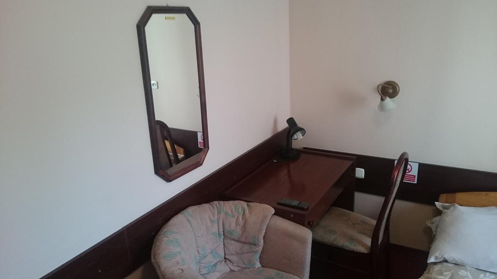 Hotel Relaks Wola Ducka Luaran gambar