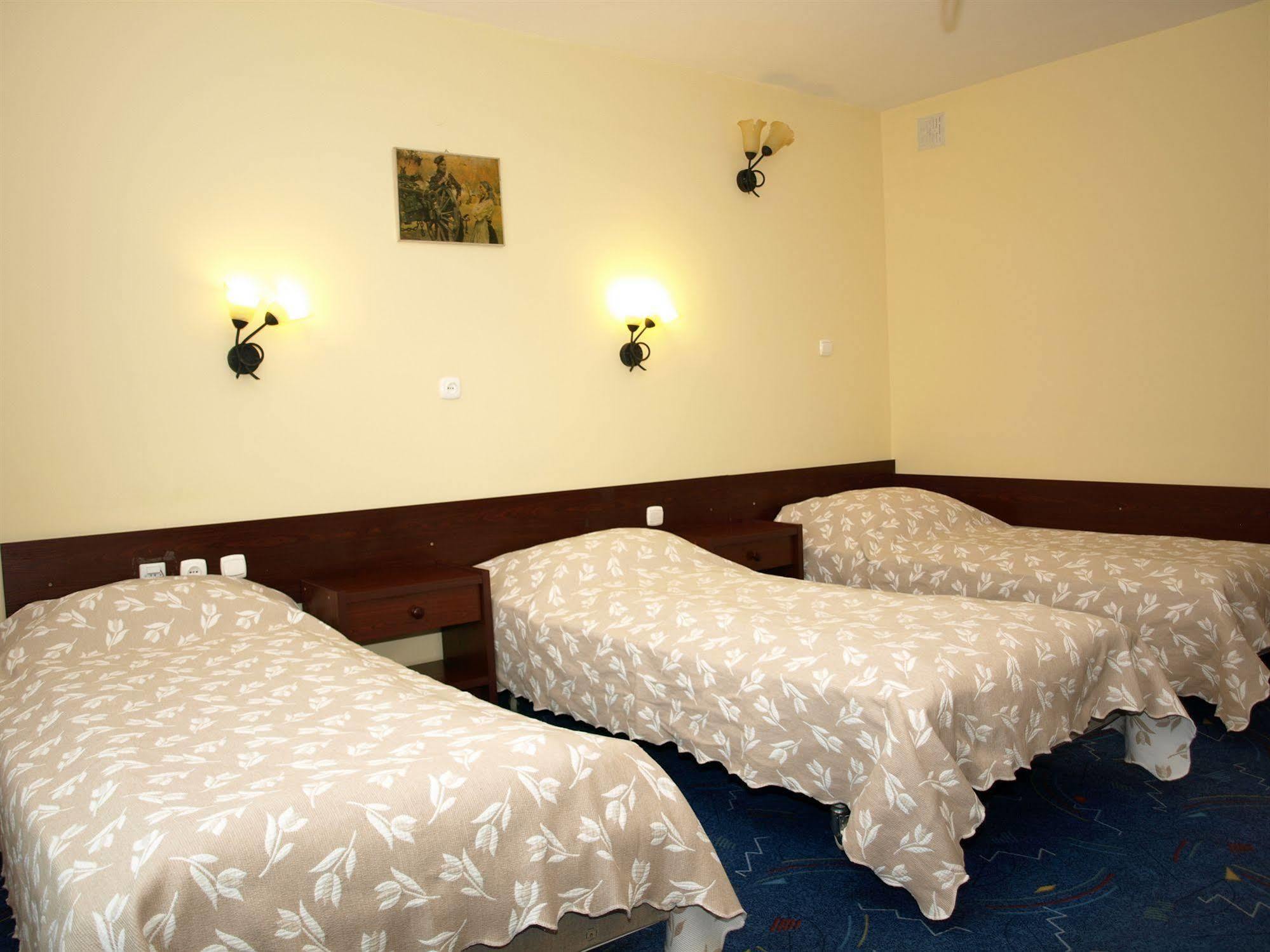 Hotel Relaks Wola Ducka Luaran gambar